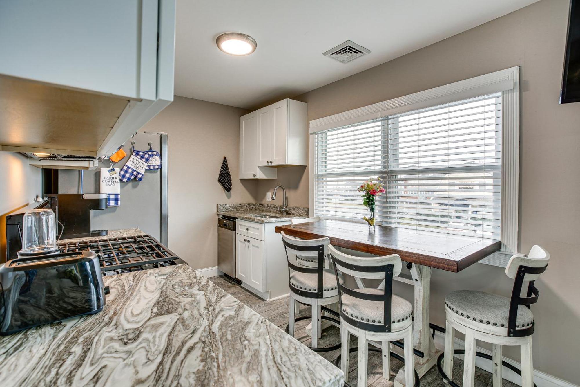 Bright Duplex Condo Walk To Brigantine Beach! المظهر الخارجي الصورة